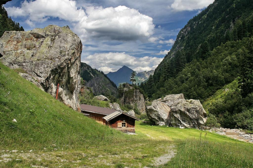 Alpen Appartements Hochmuth Mayrhofen Eksteriør billede