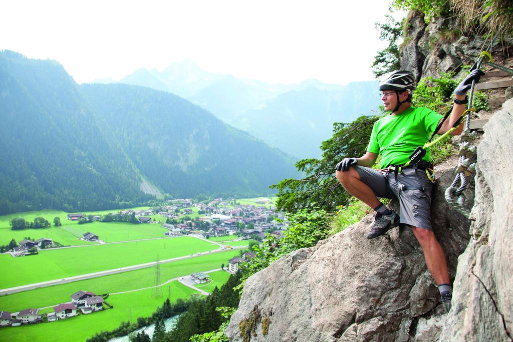 Alpen Appartements Hochmuth Mayrhofen Eksteriør billede